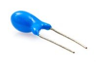 Long lasting precision Tantlum capacitor